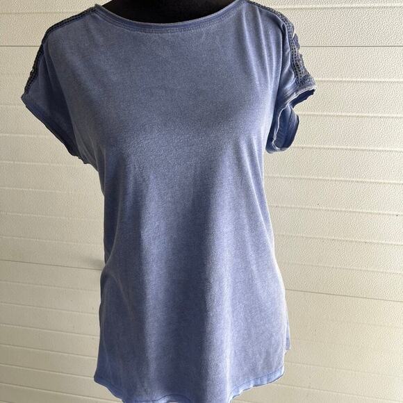 DANTELLE rounded neckline, short cap sleeve T-shirt with lace, women's size S - Picture 2 of 6